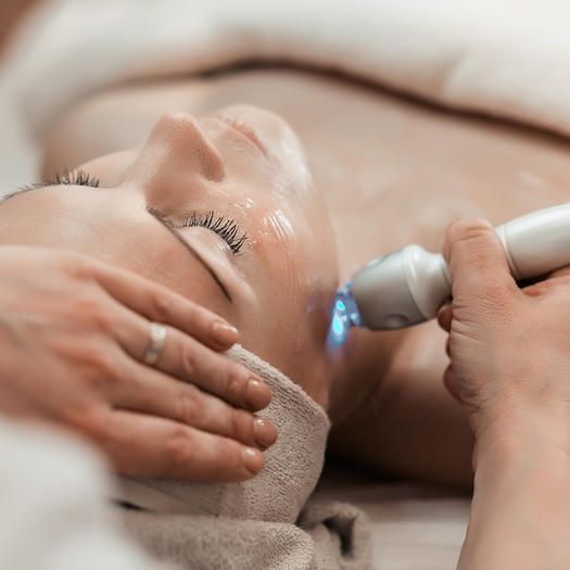 Brightening Treatment di Klinik: Apa Saja Pilihannya?